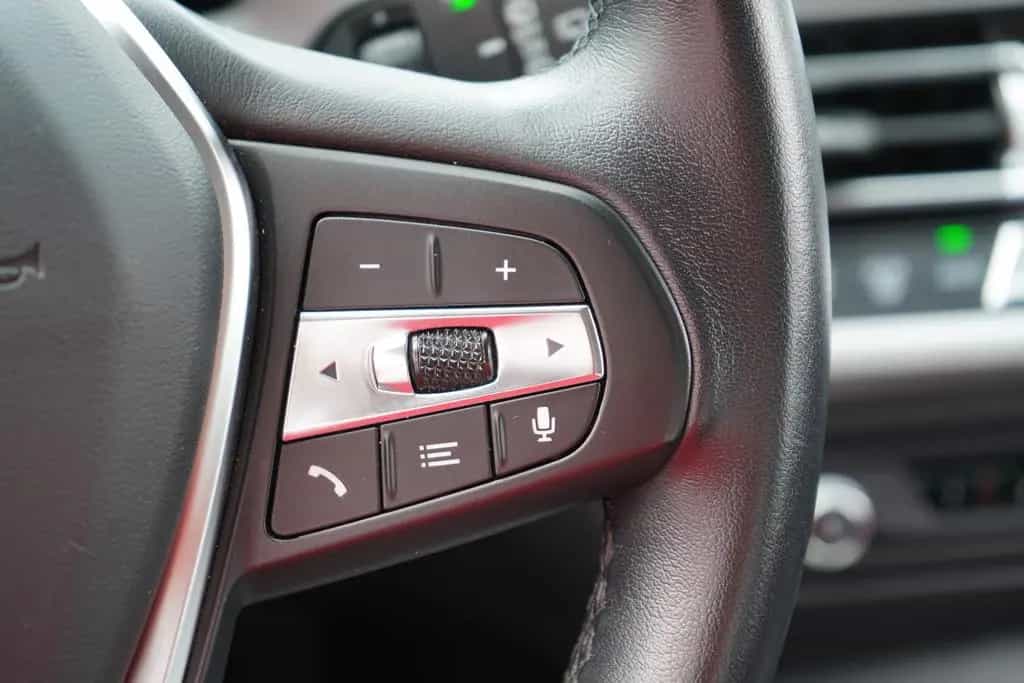 BMW 118 i Advantage PDC Sitzheizung Bluetooth Navi 05/2022-photo-22