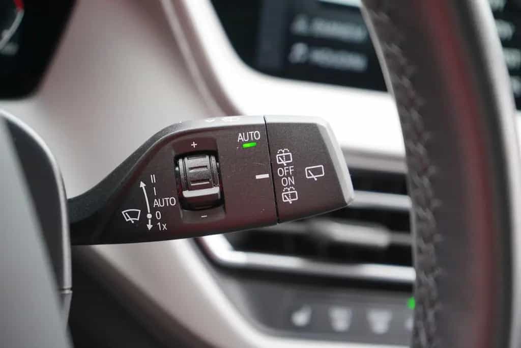 BMW 118 i Advantage PDC Sitzheizung Bluetooth Navi 05/2022-photo-24