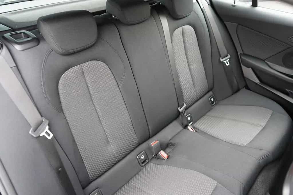 BMW 118 i Advantage PDC Sitzheizung Bluetooth Navi 05/2022-photo-31