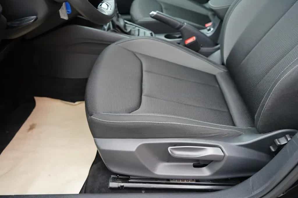 Skoda Kamiq 1.0 Tour LED Kamera Sitzheizung SmartLink 04/2024-photo-8