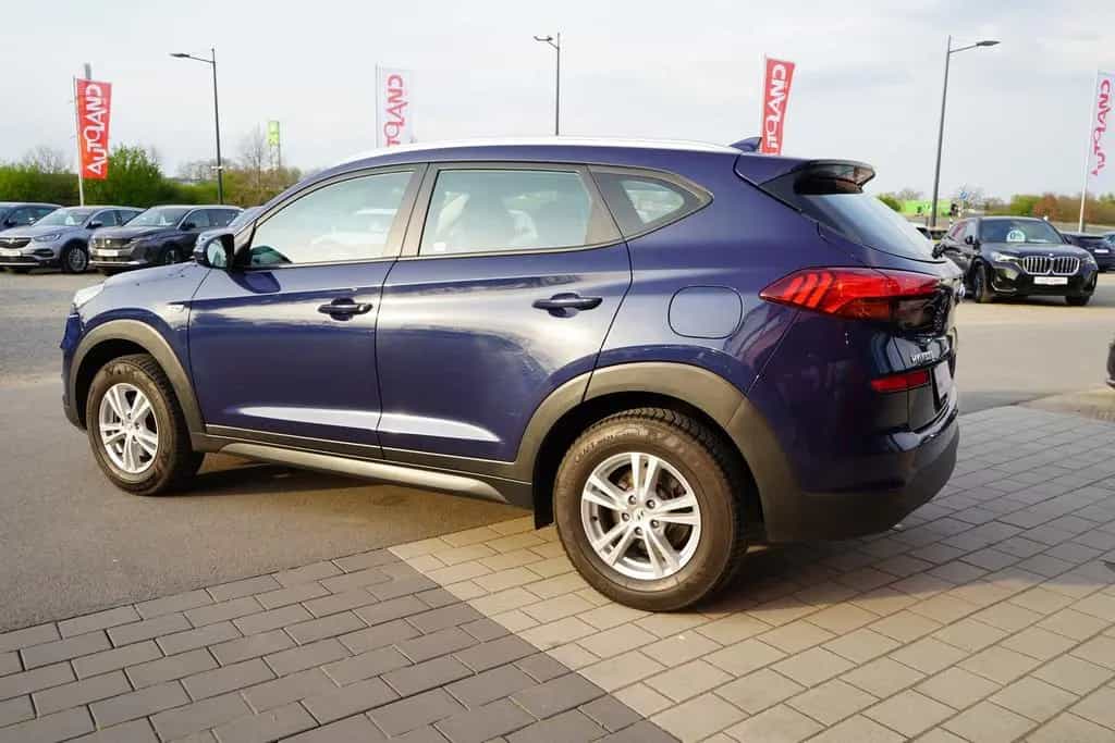 Hyundai TUCSON Select 1.6 Navi Sitzheizung Klima USB AUX 02/2019-photo-2