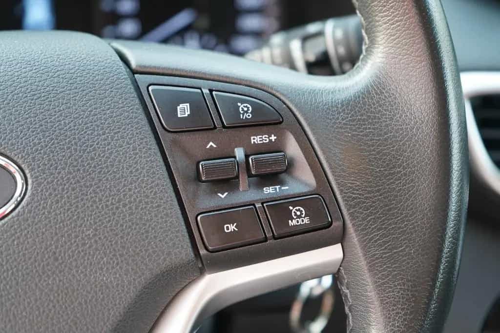 Hyundai TUCSON Select 1.6 Navi Sitzheizung Klima USB AUX 02/2019-photo-22