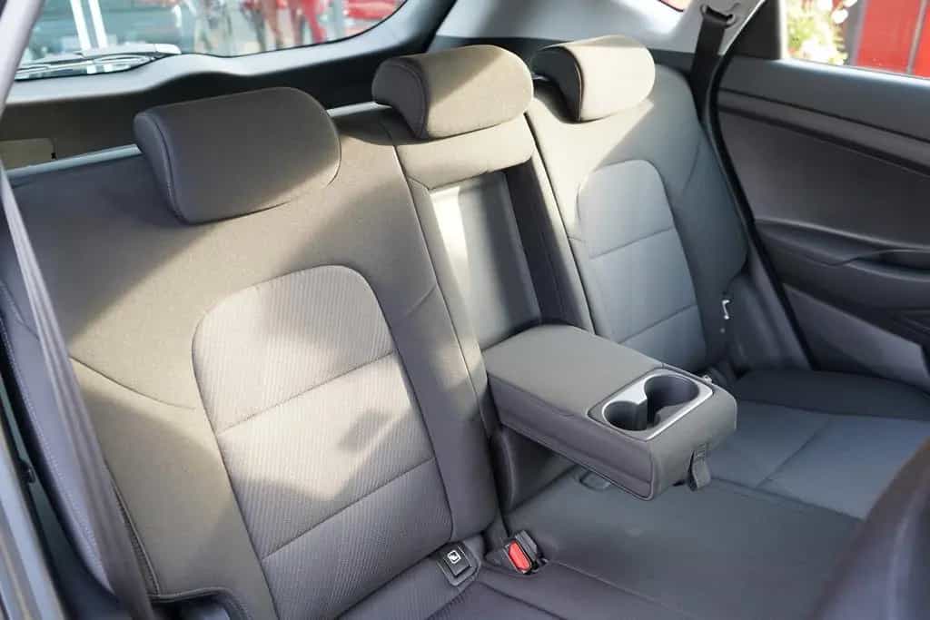 Hyundai TUCSON Select 1.6 Navi Sitzheizung Klima USB AUX 02/2019-photo-31