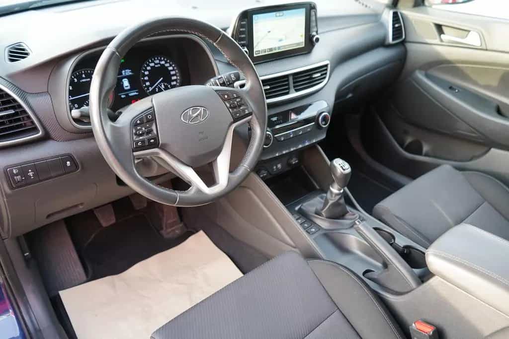 Hyundai TUCSON Select 1.6 Navi Sitzheizung Klima USB AUX 02/2019-photo-7