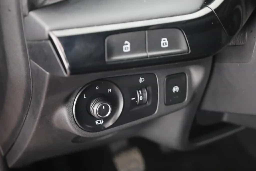 MG MG3 1.5 Comfort LED Navi Kamera 03/2025-photo-20
