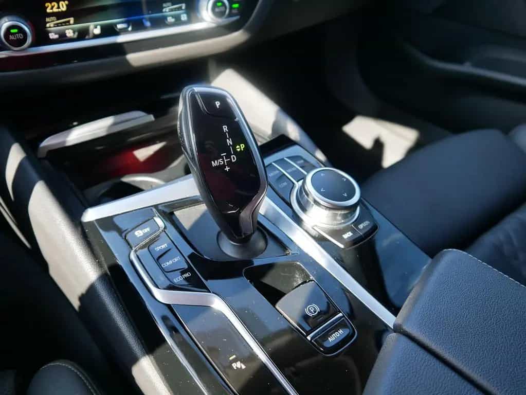 BMW 5 Series 520i Head-Up Virtual Cockpit el. Heckklappe Navi 03/2022-photo-21