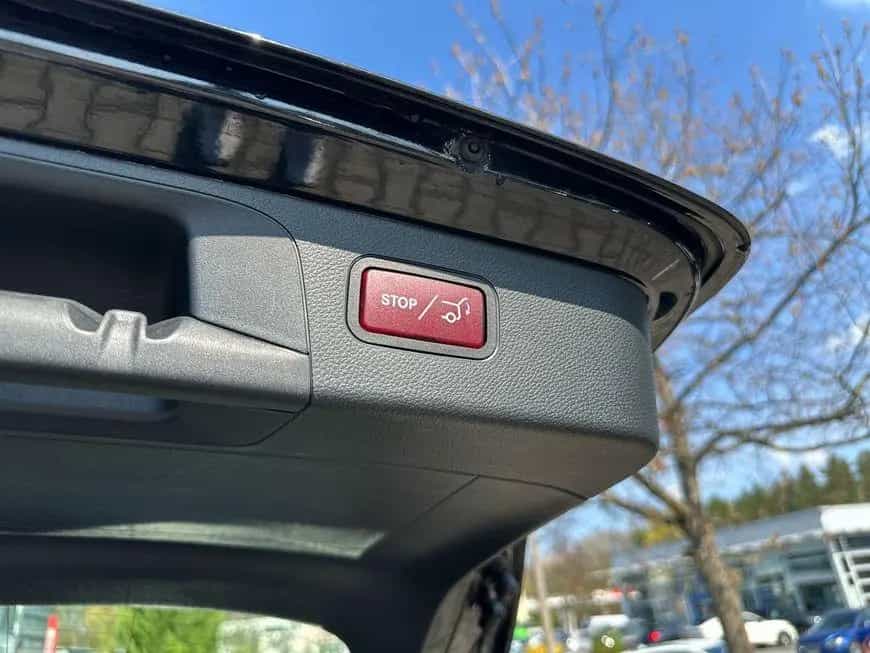 Mercedes-Benz GLC 250 4Matic 9G-TRONIC 10/2018-photo-22