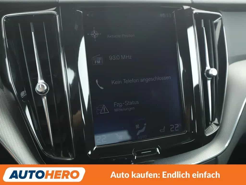 Volvo XC60 2.0 D4 R Design AWD Aut.*NAVI*LED*TEMPO*PDC 06/2019-photo-20