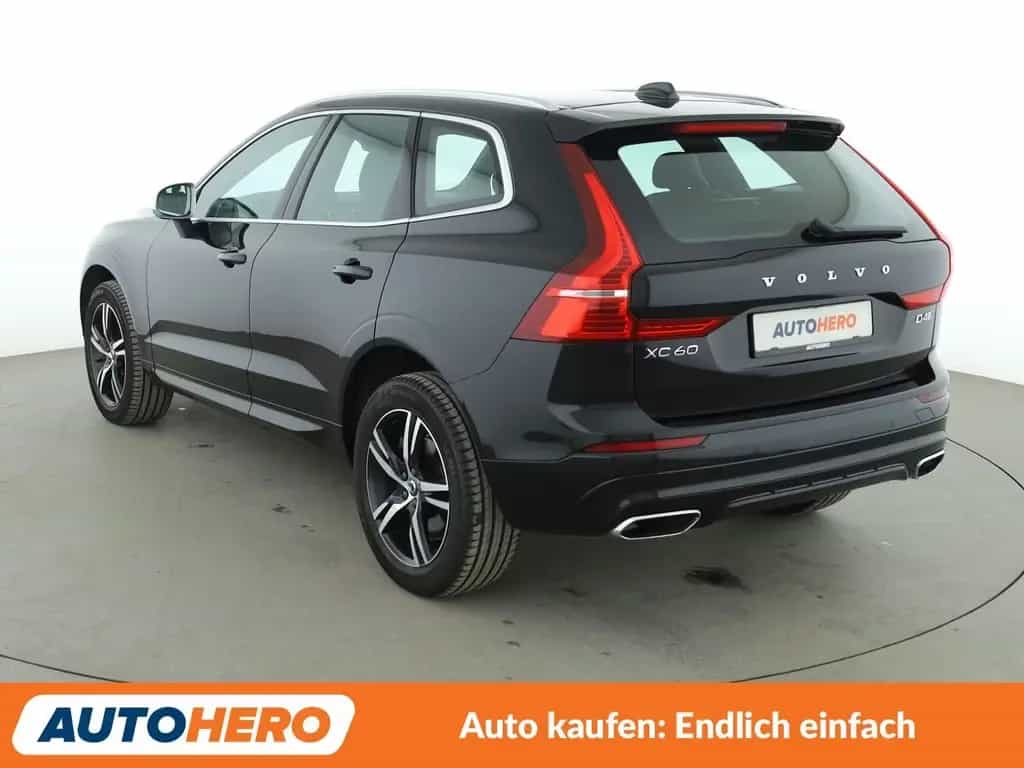 Volvo XC60 2.0 D4 R Design AWD Aut.*NAVI*LED*TEMPO*PDC 06/2019-photo-3