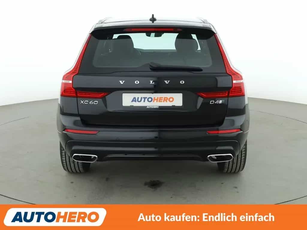 Volvo XC60 2.0 D4 R Design AWD Aut.*NAVI*LED*TEMPO*PDC 06/2019-photo-4