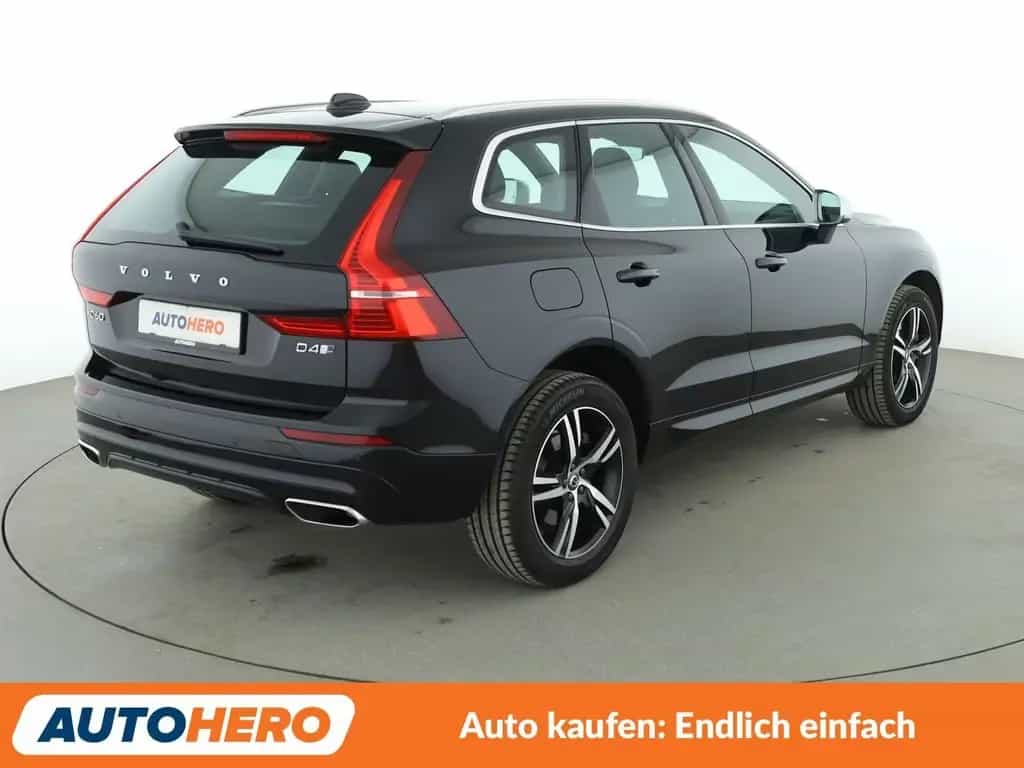 Volvo XC60 2.0 D4 R Design AWD Aut.*NAVI*LED*TEMPO*PDC 06/2019-photo-5