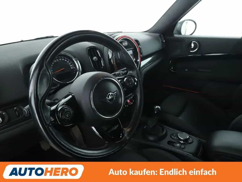 MINI Countryman D (Cooper) Countryman Cooper D ALL4 *NAVI*LED*TEMPO*PDC*SHZ 04/2018-photo-10