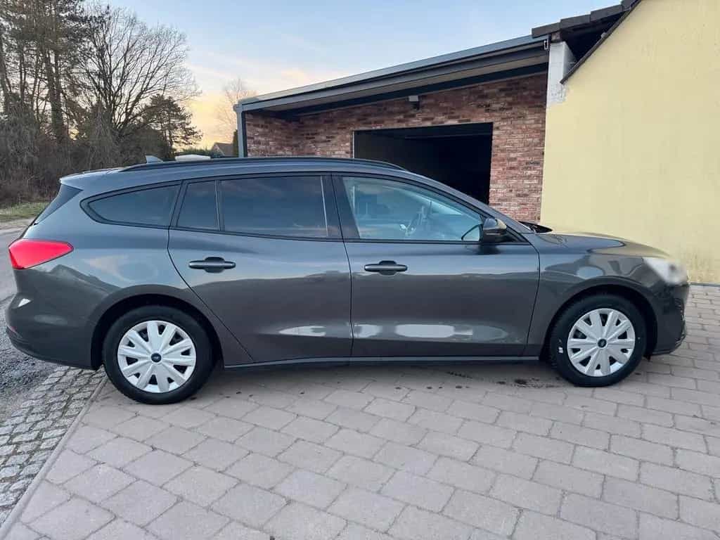 Ford Focus 2019. 1.0 125ps 03/2019-photo-5