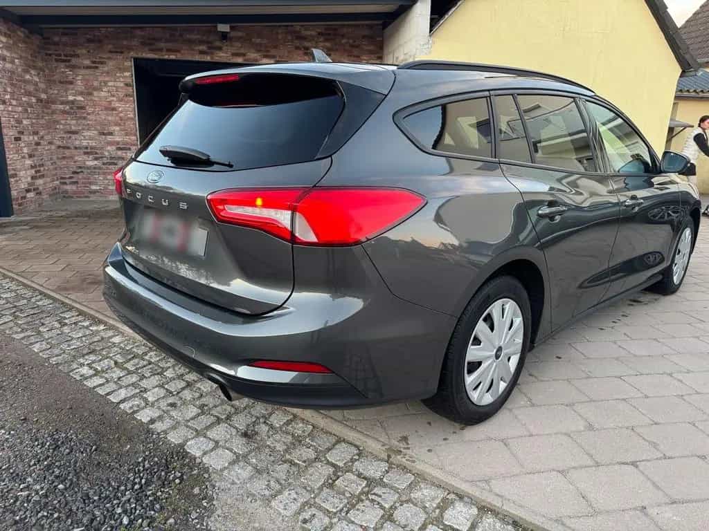 Ford Focus 2019. 1.0 125ps 03/2019-photo-6