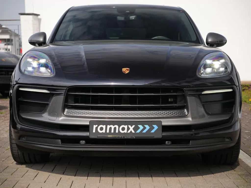 Porsche Macan T LUFTF.-PANO-SPORTABGAS.-20"S-VOLL-LEDER 11/2022-photo-12