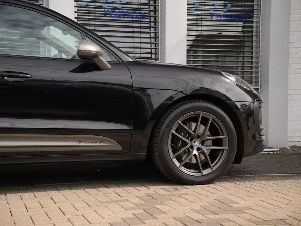 Porsche Macan T LUFTF.-PANO-SPORTABGAS.-20"S-VOLL-LEDER 11/2022-photo-17