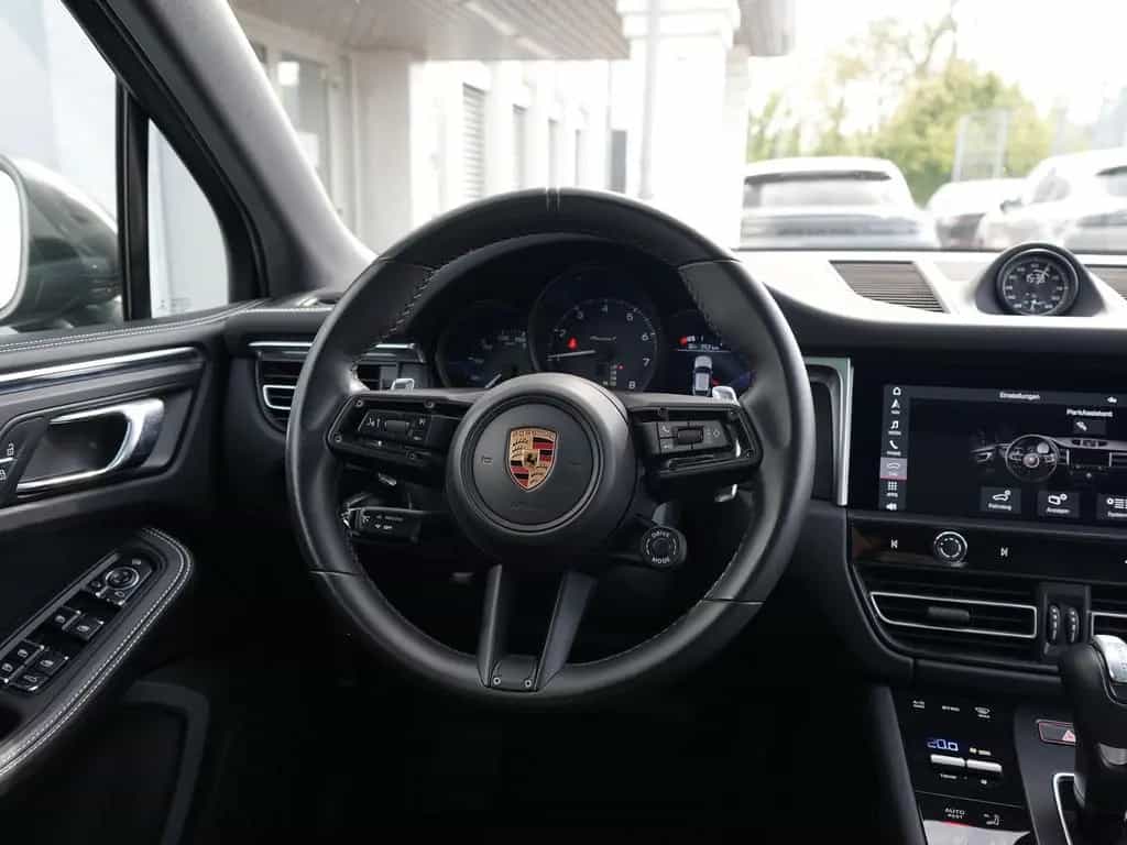 Porsche Macan T LUFTF.-PANO-SPORTABGAS.-20"S-VOLL-LEDER 11/2022-photo-21