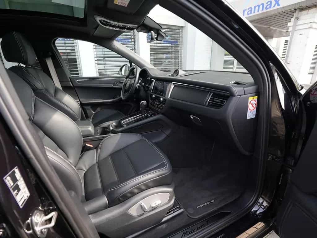 Porsche Macan T LUFTF.-PANO-SPORTABGAS.-20"S-VOLL-LEDER 11/2022-photo-3