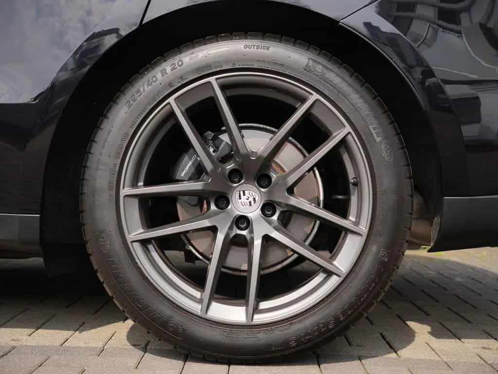 Porsche Macan T LUFTF.-PANO-SPORTABGAS.-20"S-VOLL-LEDER 11/2022-photo-45