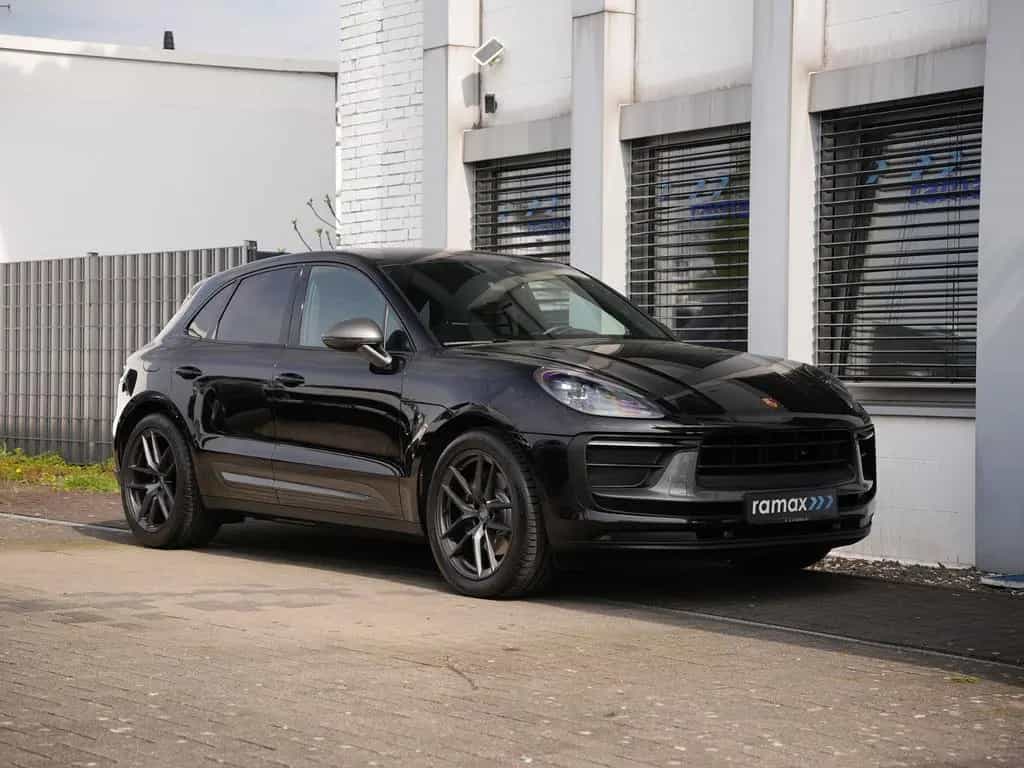 Porsche Macan T LUFTF.-PANO-SPORTABGAS.-20"S-VOLL-LEDER 11/2022-photo-48
