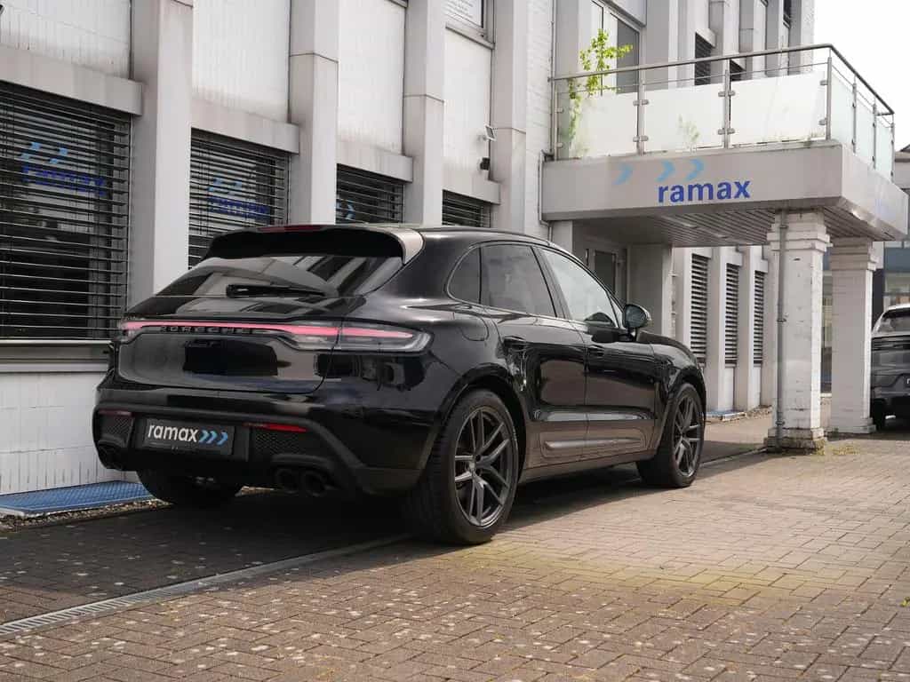 Porsche Macan T LUFTF.-PANO-SPORTABGAS.-20"S-VOLL-LEDER 11/2022-photo-8