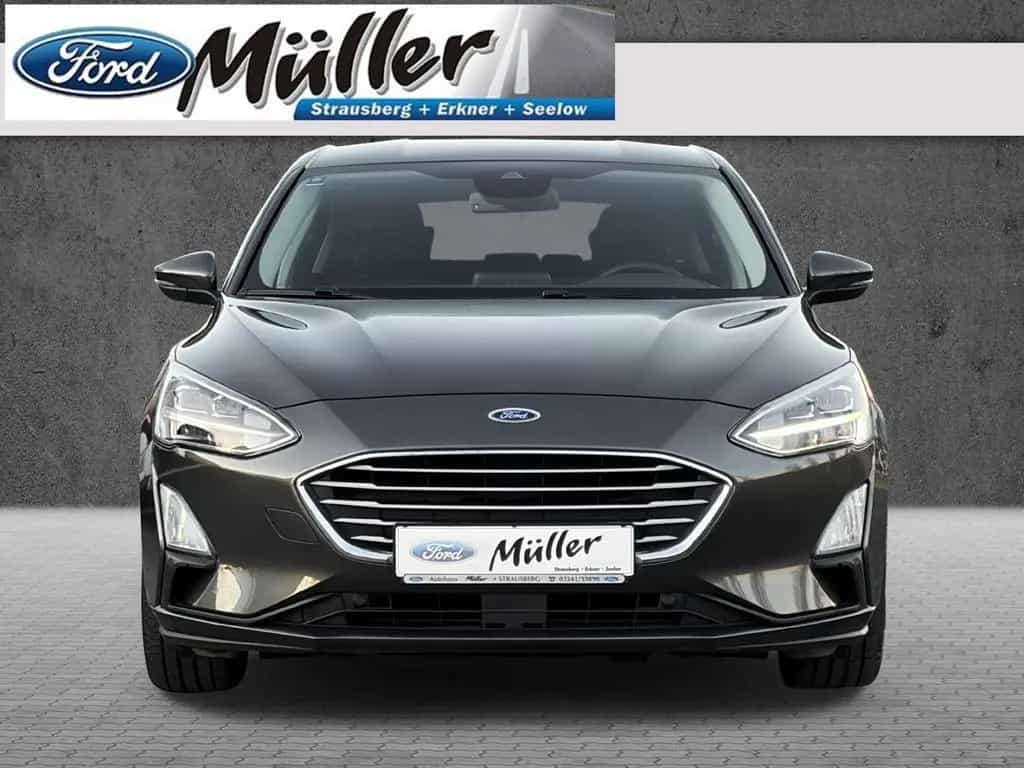 Ford Focus 1.0 EcoBoost Cool & Connect Navi LED 01/2019-photo-1