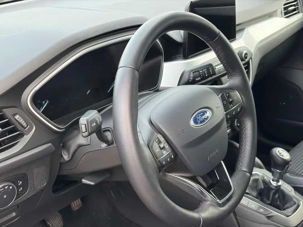 Ford Focus 1.0 EcoBoost Cool & Connect Navi LED 01/2019-photo-6