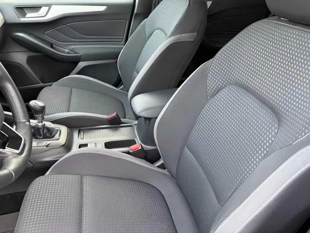 Ford Focus 1.0 EcoBoost Cool & Connect Navi LED 01/2019-photo-7