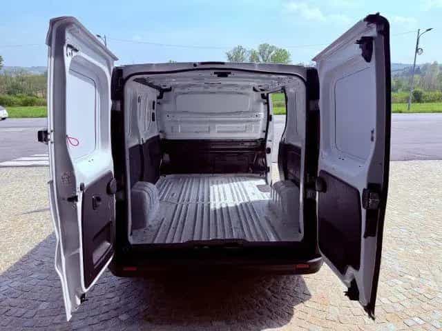 Other Nissan Primastar 3 POSTI - KM 59.000 - PREZZO PI 01/2023-photo-8