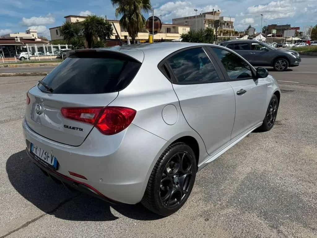 Alfa Romeo Giulietta ROMEO GIULIETTA SUPER 1.6JTDm 120CV EURO6B 09/2018-photo-4