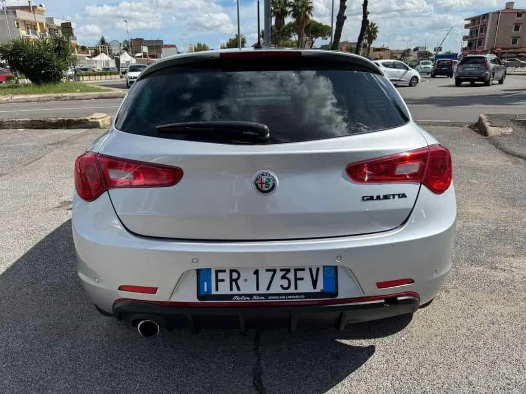 Alfa Romeo Giulietta ROMEO GIULIETTA SUPER 1.6JTDm 120CV EURO6B 09/2018-photo-5