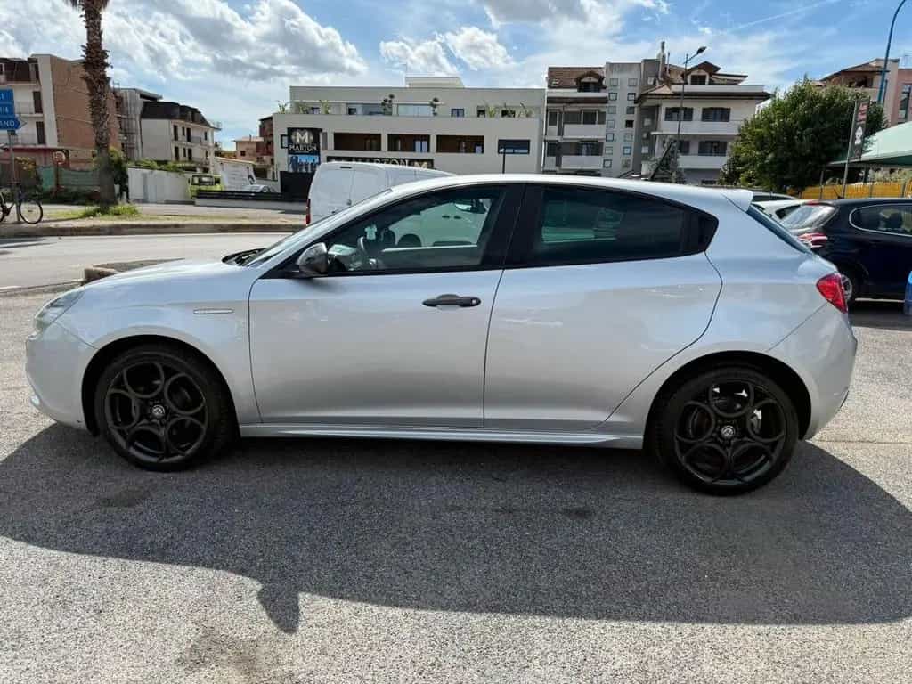 Alfa Romeo Giulietta ROMEO GIULIETTA SUPER 1.6JTDm 120CV EURO6B 09/2018-photo-7