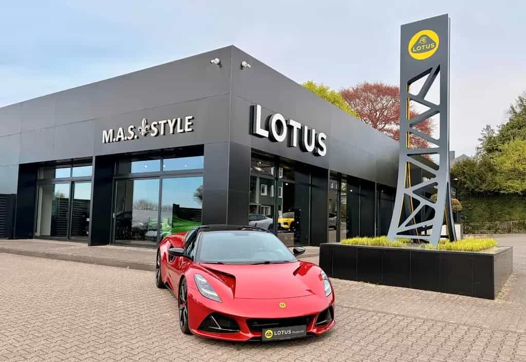Lotus Emira i4 First Edition Folie + Keramikversiegelt 07/2024-photo-0