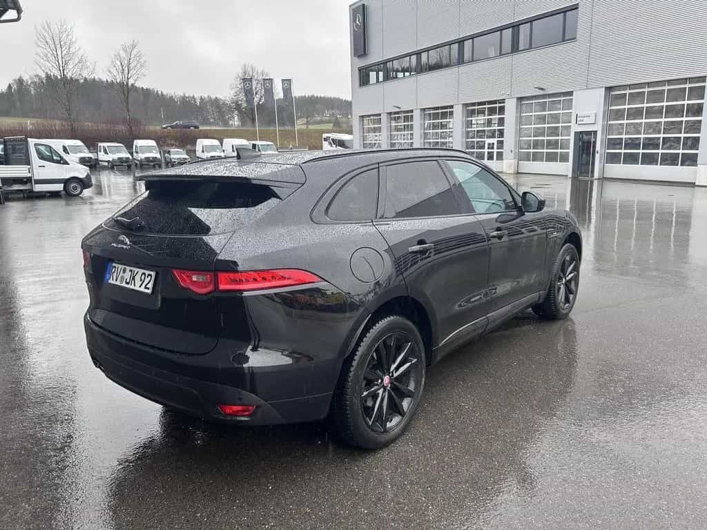 Jaguar F-Pace 20d R-Sport AWD NAVI KAM Fahrass LED 20" 07/2020-photo-6