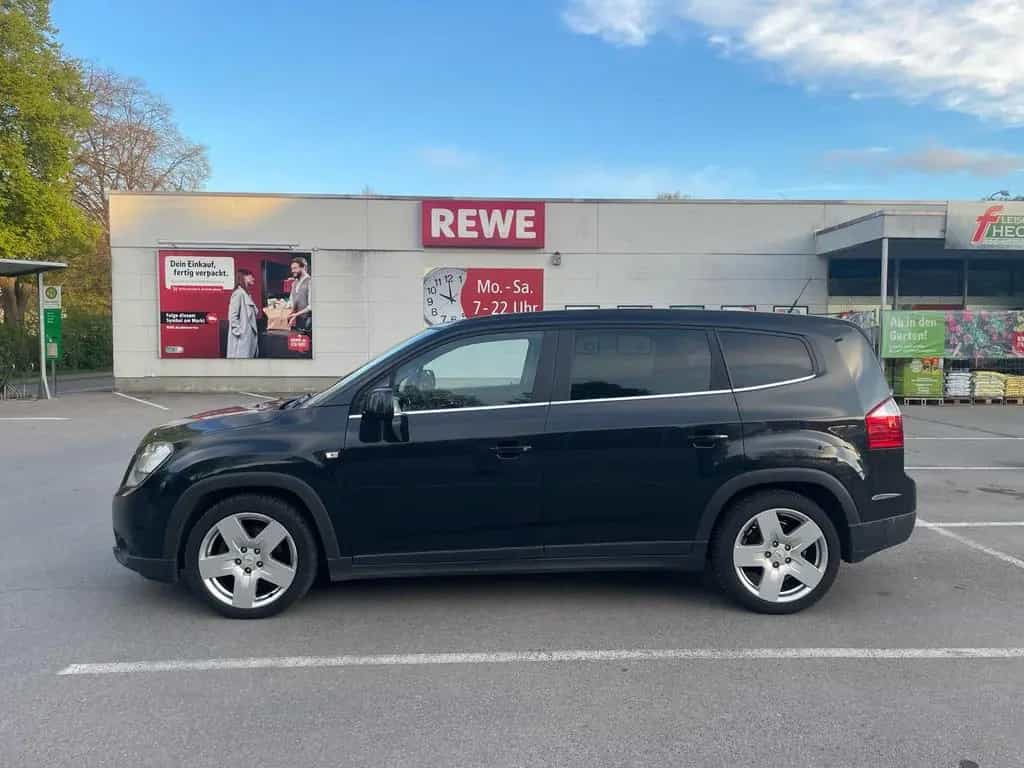 Chevrolet Orlando 01/2014-photo-2