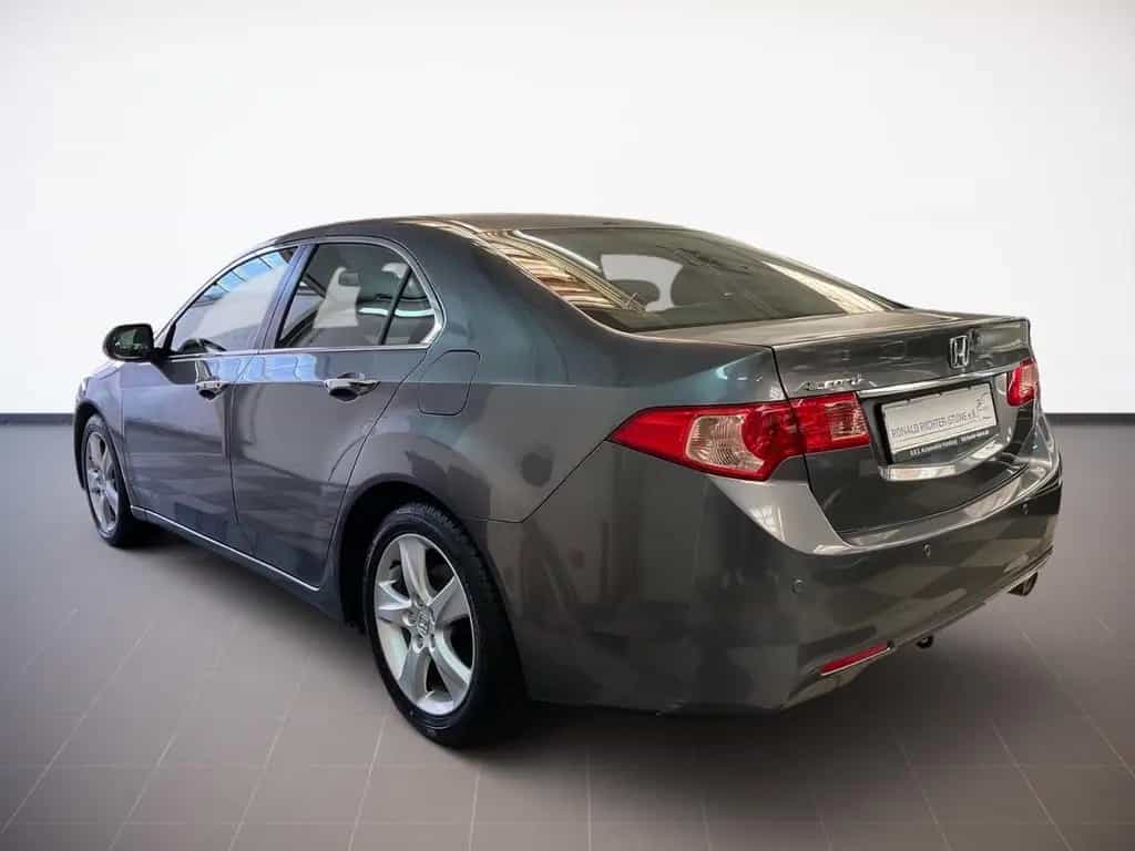 Honda Accord Lim. 2,0i Aut. Ele., "50 Jahre" TÜV 03/28 01/2012-photo-1