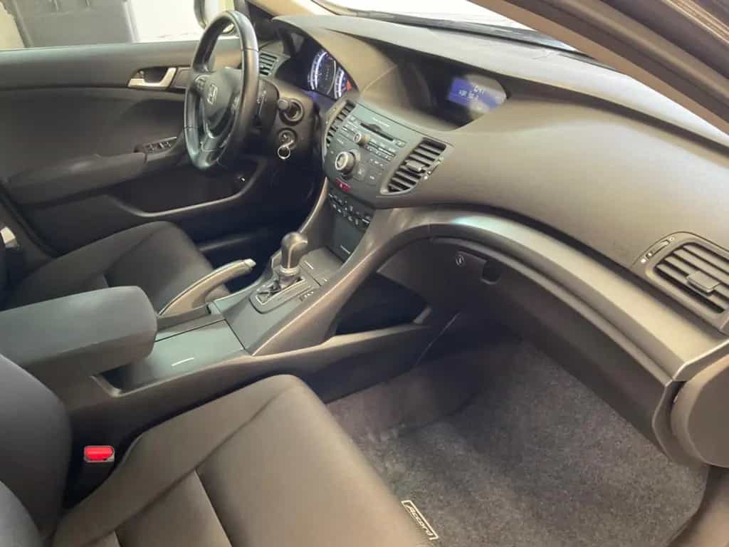 Honda Accord Lim. 2,0i Aut. Ele., "50 Jahre" TÜV 03/28 01/2012-photo-12