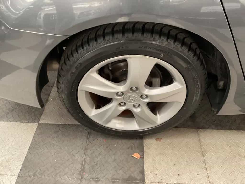 Honda Accord Lim. 2,0i Aut. Ele., "50 Jahre" TÜV 03/28 01/2012-photo-15