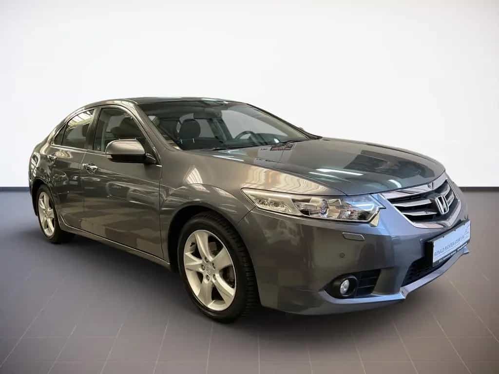 Honda Accord Lim. 2,0i Aut. Ele., "50 Jahre" TÜV 03/28 01/2012-photo-4