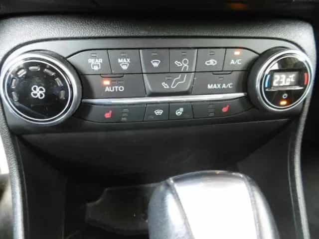 Ford Fiesta Titanium,Automatik,NAVI,KAMERA,SHZ, 08/2018-photo-10