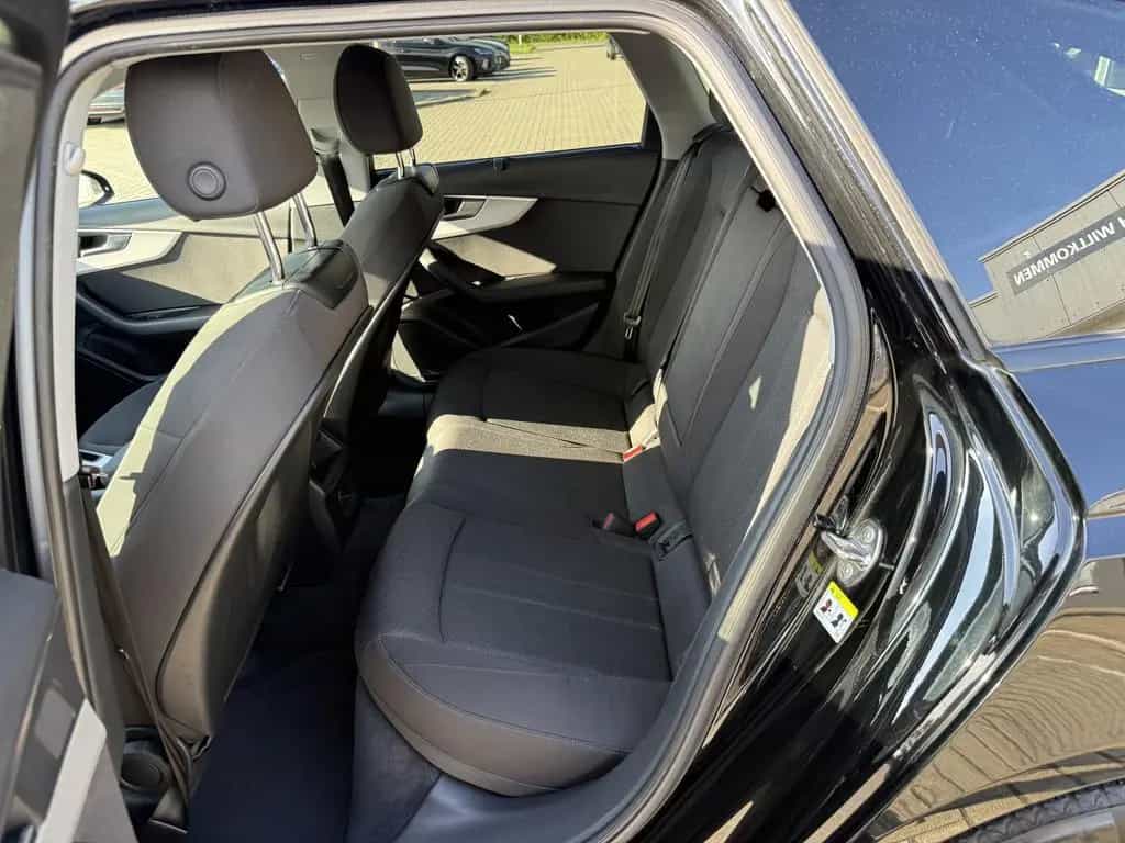 Audi A4 35 TFSI S-Tronic,Sitzheizung,Kessy,Navi,3,99% 05/2022-photo-20