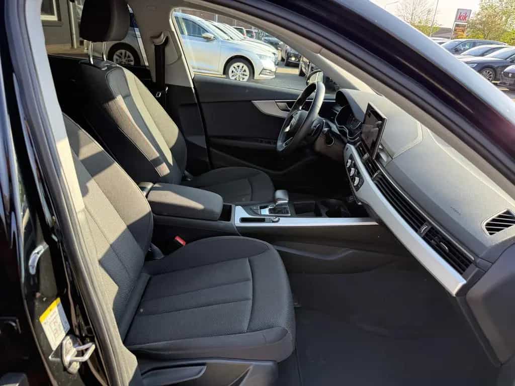 Audi A4 35 TFSI S-Tronic,Sitzheizung,Kessy,Navi,3,99% 05/2022-photo-24