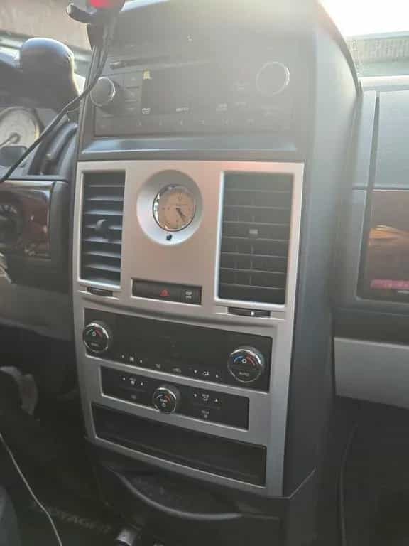 Chrysler Grand Voyager 2,8crd 05/2010-photo-0