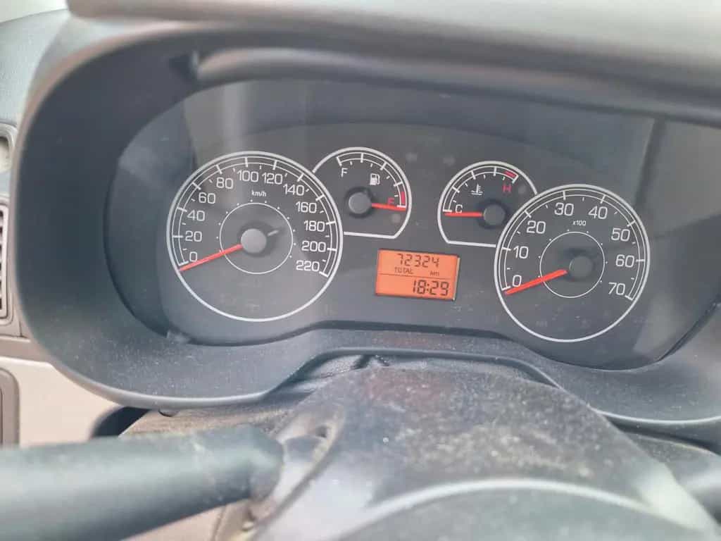 Fiat Punto 1.2 8V POP POP 11/2013-photo-1