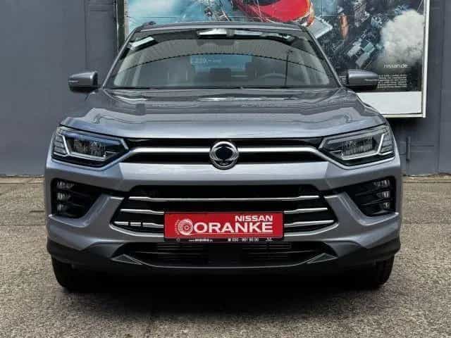 KGM Korando 1.5 Bliss Automatic*Navi*18`Alu*PDC*LED null-photo-2