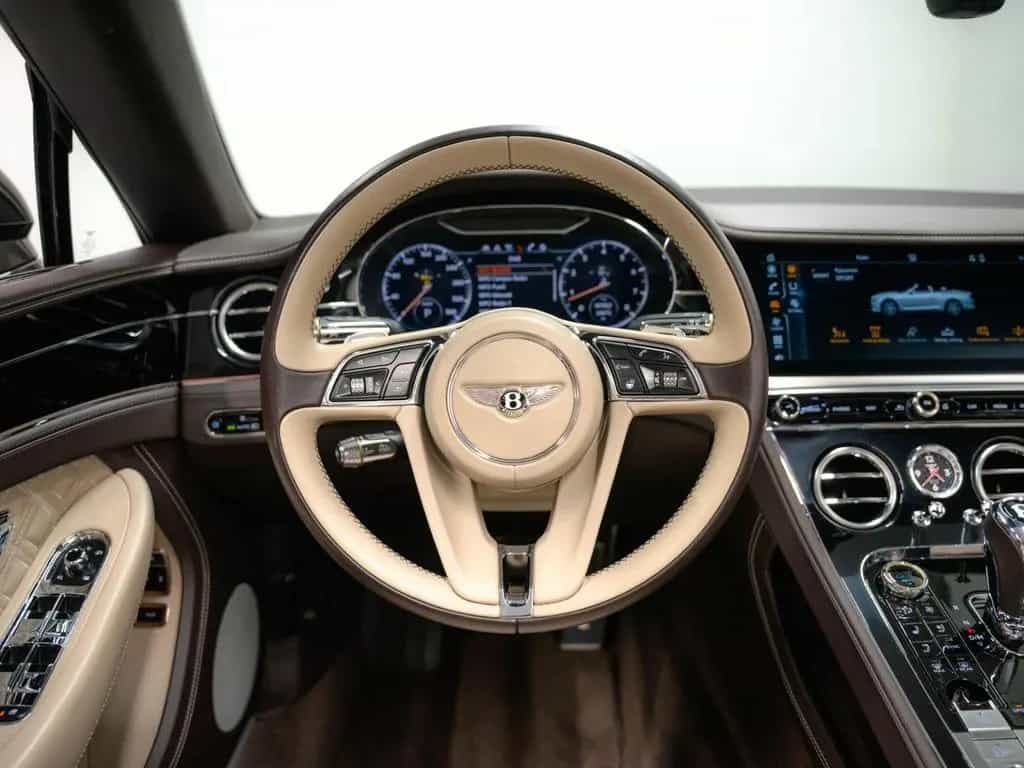 Bentley Continental GT V8 Convertible 03/2020-photo-9