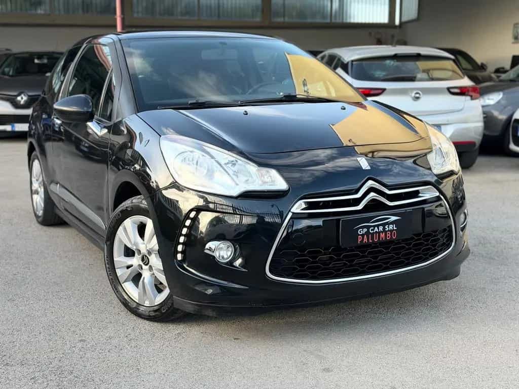 DS Automobiles DS3 Ds DS3 3 1.6 VTi 120 So Chic 06/2011-photo-2