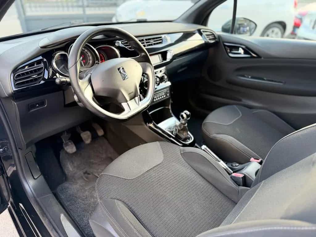 DS Automobiles DS3 Ds DS3 3 1.6 VTi 120 So Chic 06/2011-photo-8