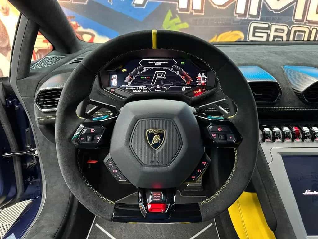 Lamborghini Huracan 5.2V10 TECNICA RWD Coupe (00 05/2023-photo-10