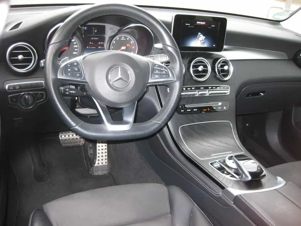 Mercedes-Benz GLC-Class 250 4MATIC AMG-Line, AHK, LED, 04/2018-photo-5